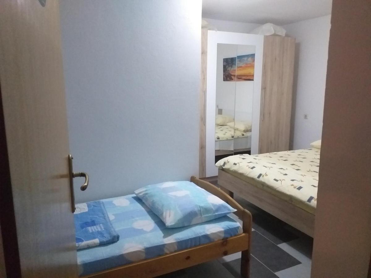 Apartmani Branka Rtina Esterno foto