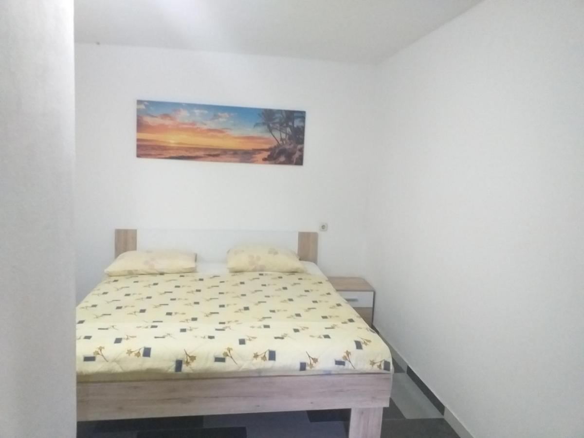 Apartmani Branka Rtina Esterno foto